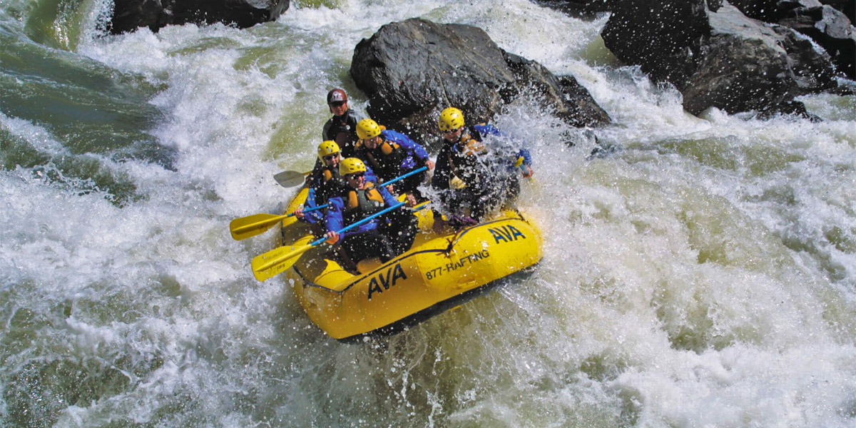 Wing Whitewater raft