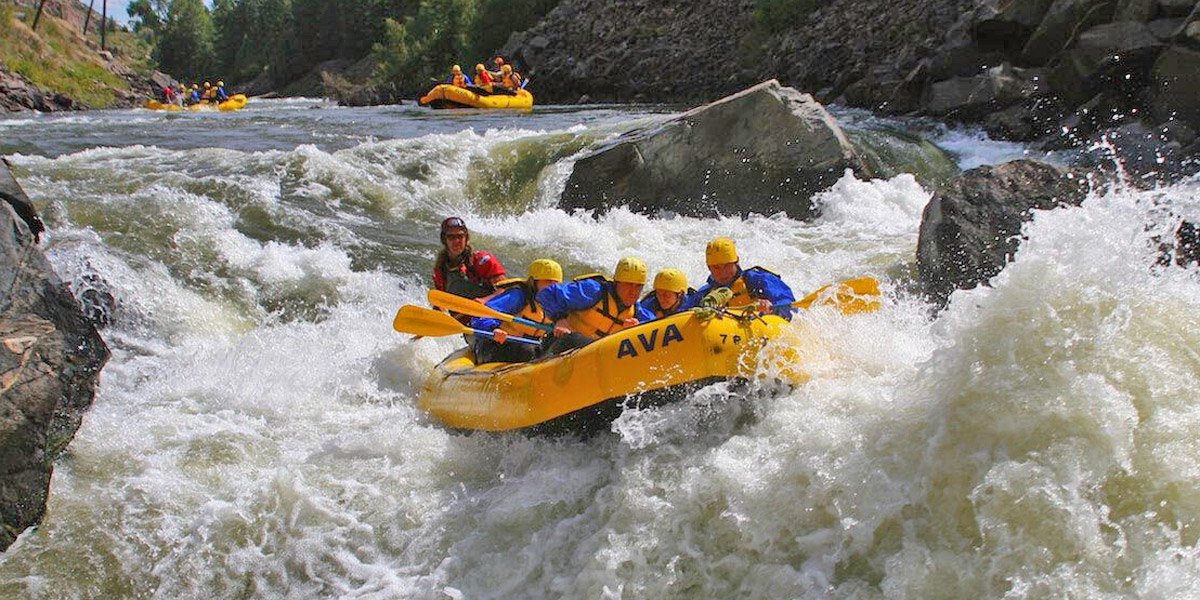 Wing Whitewater raft