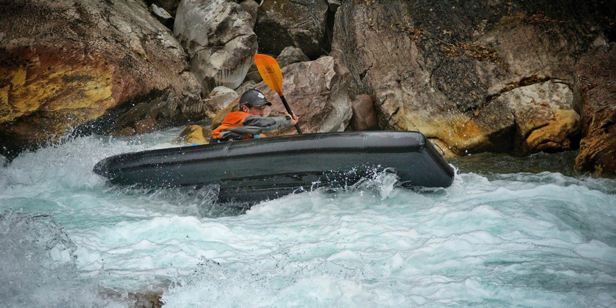 Wing Whitewater raft